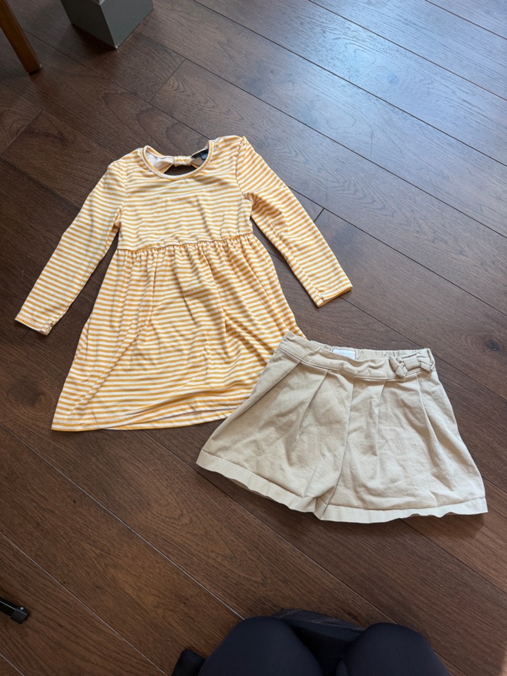 Picapino Girls Yellow Striped Long Sleeve Dress & Khaki Skort Set 4T - C19-038